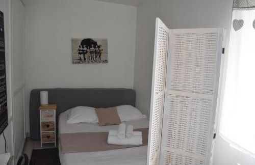 Studio évasion campagnarde avec jardin et parking, proche de Eurexpo et GroupamaStadium - Foto 20