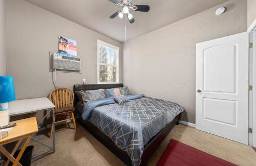 Cozy 1 bdr/1br near downtown - Photo 1