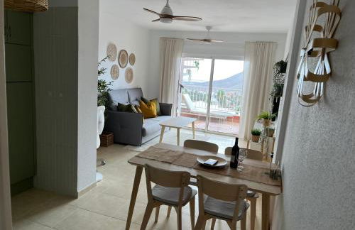 Cozy two-bedrooms apartment with big terrace and ocean view - Foto 7