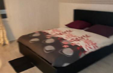 Belle maison à proximité de Château de Versailles avec parking - Foto 2