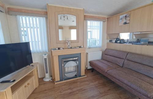 Sea and Mountain view Sunbeach Holiday Snowdonia - Photo 17