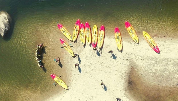 Profitez d'une pause sur la plage de Gandra.