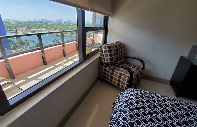 Alexander 1419 3 Bedroom Apts by RedAwning - Foto 3