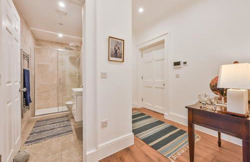 9 Admiralty House Stunning Luxury Apartment with free parking - Foto 22