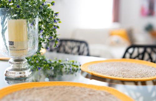 The Mirror House - Photo 10