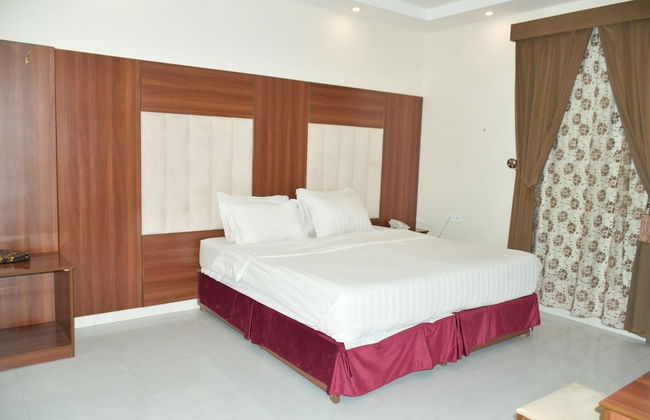 Al Taj Towers Hotel Apartments - Foto 4