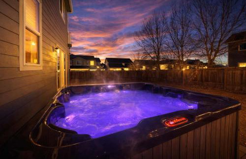FlightDeck HotTub Fireplace NearAirport FamilyHome - Foto 62