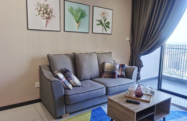 Luminari Suite by Homez Suite - Photo 1