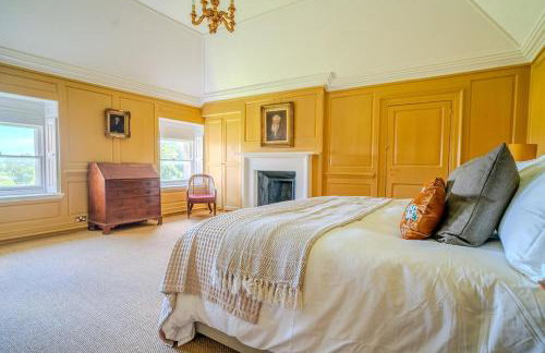 Earnshill House - Photo 19