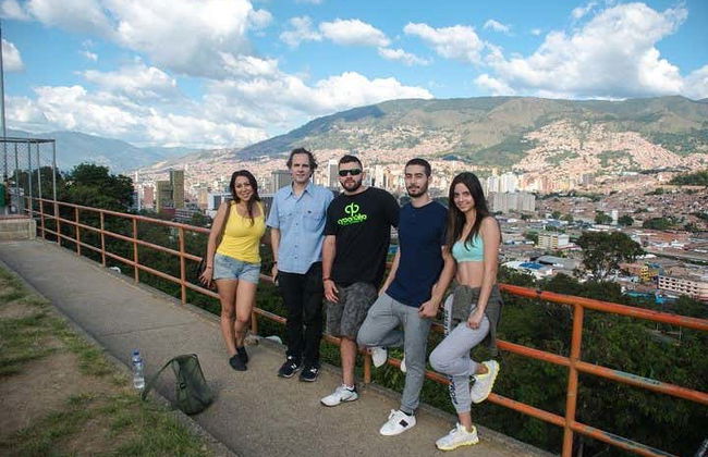 Tour en bicicleta por Medellín - Foto 3