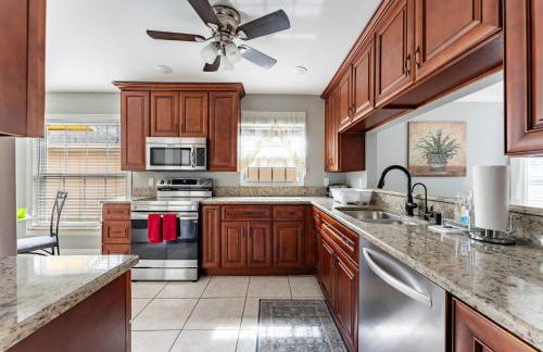 9 min to Disney Entrance-Peaceful Single Family House - Foto 27