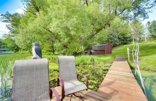 Grill and Fire Pit Waterfront Cameron Retreat! - Foto 35