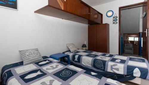 T3 6 pers. à Bormes, vue mer, parking, clim - FR-1-803-84 - Foto 5