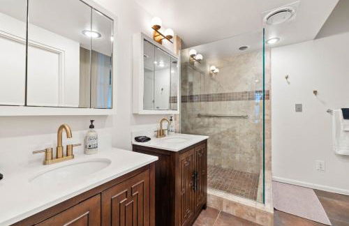 Luxury Hilltop Stay Pool, Firepit and Views - Foto 14