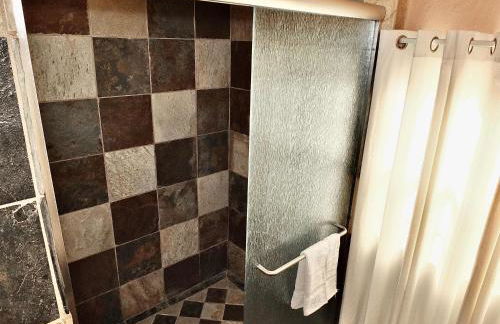 Eastside Garden Hideaway For 4 Perfect Location for World Cup Attendees - Foto 26