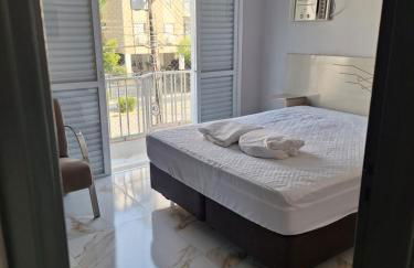 Apartamento com Estacionamento, Wi-Fi, Ar condicionado a 300 metros da Praia da Enseada no Guarujá. - Foto 56