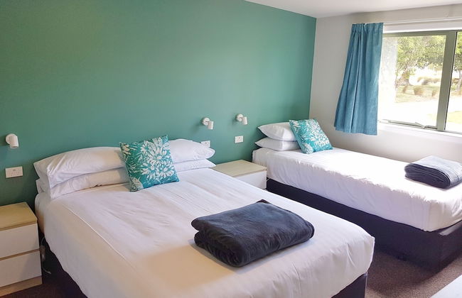 Martinborough TOP 10 Holiday Park - Photo 16