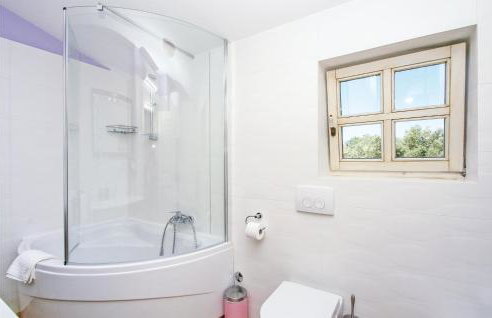 Stunning Home In Malinska With Wifi - Photo 39