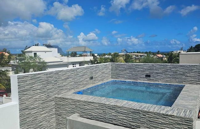 Rooftop Garden Jacuzzi Luxury Villa - Photo 20