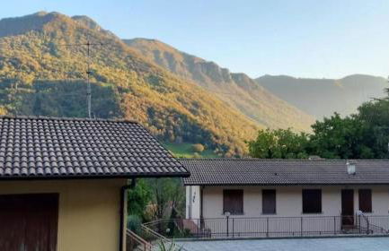 Lakefront Apartment with Panoramic Pool - Foto 25