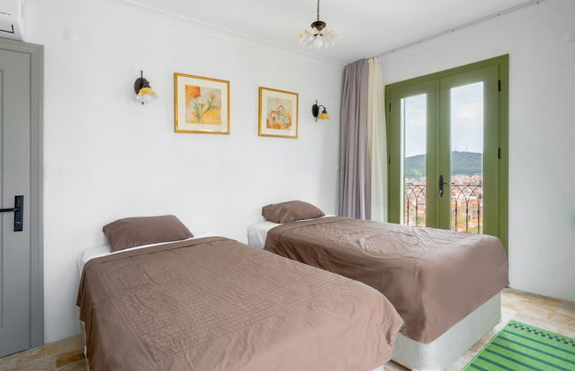 Rustic House With View Balcony in Ayvalik - Foto 4