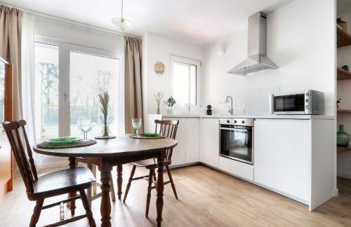 Le Silva - tout confort avec terrasse et parking, métro Via Silva - Foto 6