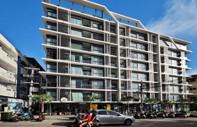 Siam Oriental Star - Photo 1