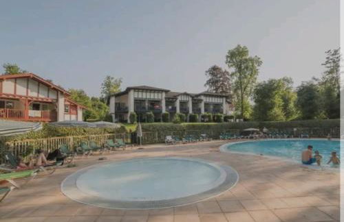 2- Grand parc arboré à St Jean Pays Basque - Foto 1