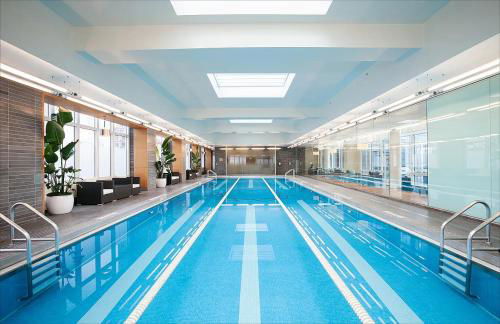Entire luxury apt midtown with pool, gym, and sauna - Foto 19