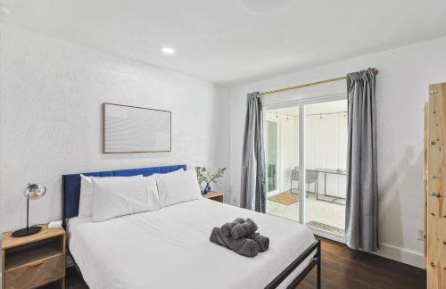 5-BR Relaxing Retreat with Pool Hot tub Fire Pit - Foto 33