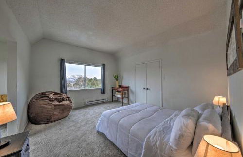 Mtn Escape with Deck and Views - Near Race Track! - Foto 19