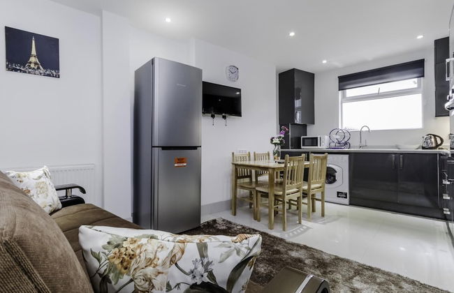 City Gate Serviced Apartments - Photo 31