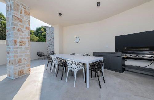 Luksuzna moderna vila sa panoramskim pogledom - Foto 24