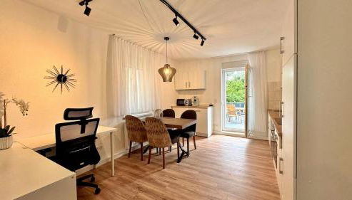 2-Zimmer-Wohnung-Küche-Bad-Terrasse, Bahnhofsnähe - Foto 4