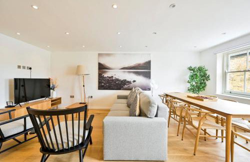 Stylish 3 Bedroom Apartment - Foto 8