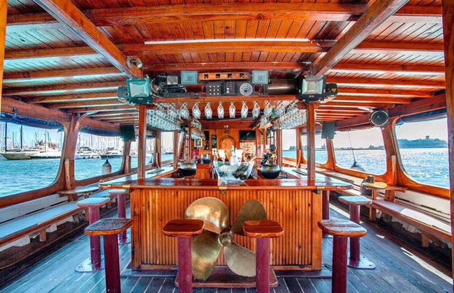 Mallorca Cruise with Music + Lunch - Photo 2