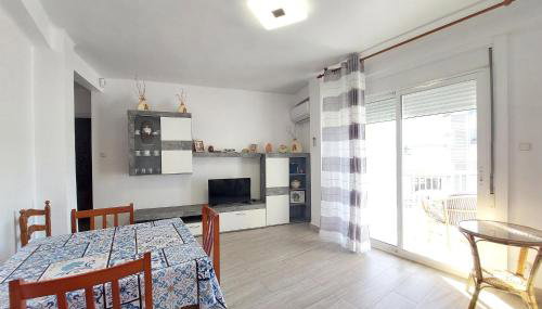Stunning Apartment In Tavernes De La Valldig - Foto 3
