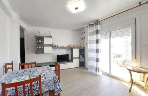 Stunning Apartment In Tavernes De La Valldig - Foto 3