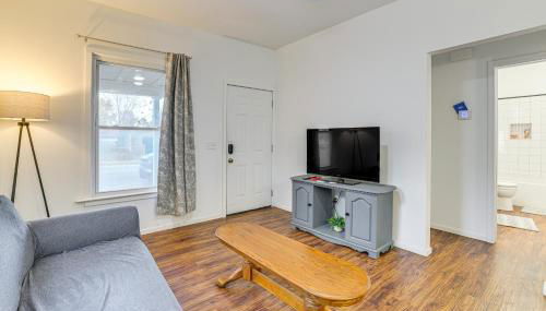 Stroll to Main St Eats! Pet-Friendly Joplin Escape - Foto 4