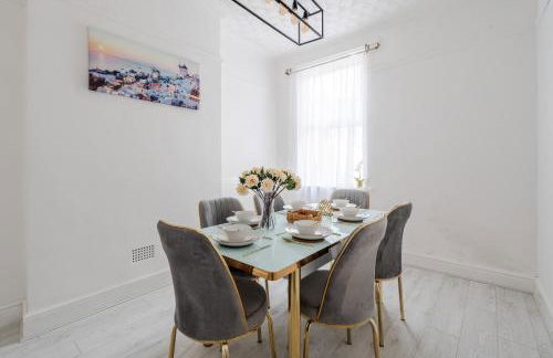 Mersey View 4 Bedroom by Liverpoollux Next To Everton Stadium - Foto 1