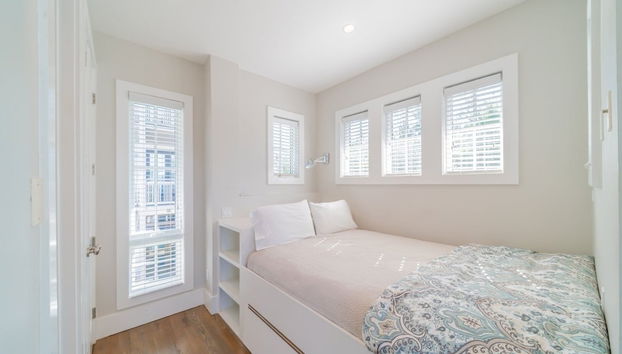 Winston At Rosemary Carriage 0 Bedroom Villa by RedAwning - Foto 2, Habitación