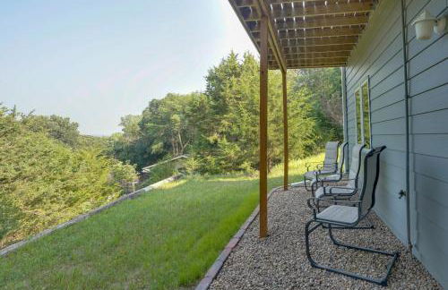 Family-Friendly Lakeview Cottage with Deck and View - Foto 22