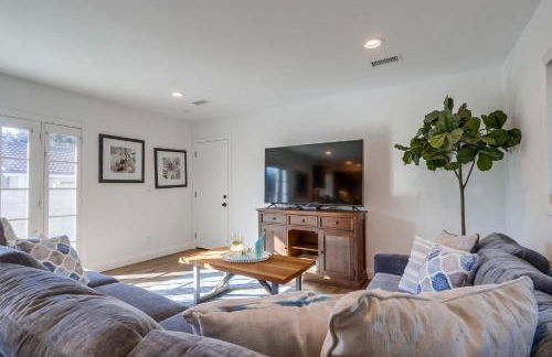 Beautiful Remodel 3 Bedroom 2 bathroom Home with Pool & Jacuzzi - Foto 9