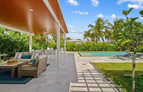 Sunny Vista by Rove Travel - Heated Pool & Firepit - Foto 29