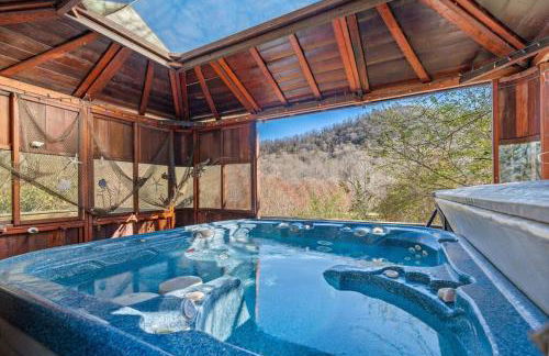 Serenity Views Retreat - Close to City and Parkway! - Foto 53