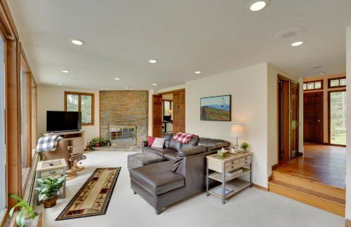 Mendon Home with Hot Tub, Fire Pit and Near Skiing! - Foto 5