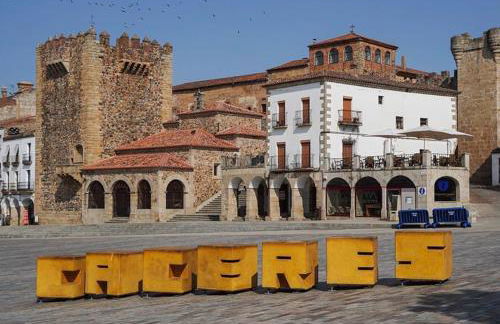 Tu alojamiento en Cáceres - Foto 1