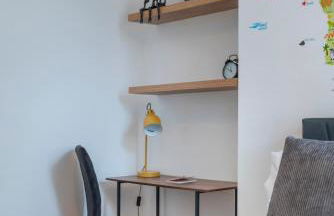 Whole House Sleeps 6 Garden Workspace Waterloo in 20 mins - Foto 17