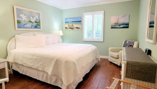 A3 tile floors pet friendly easy access downstairs faces nice grassy area Close to pool - Foto 4