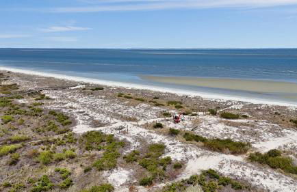 Beach Paradise & Pools - Oceanfront on Harbor Island - Foto 36
